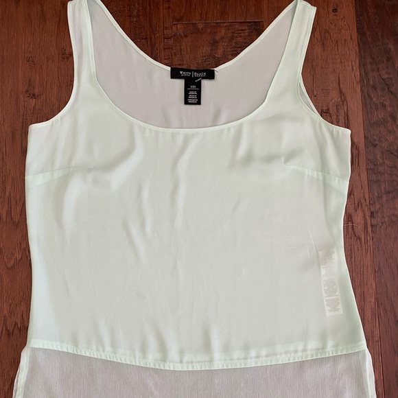 White House/Black Market Sleeveless Top. Size XXS - Picture 2 of 3